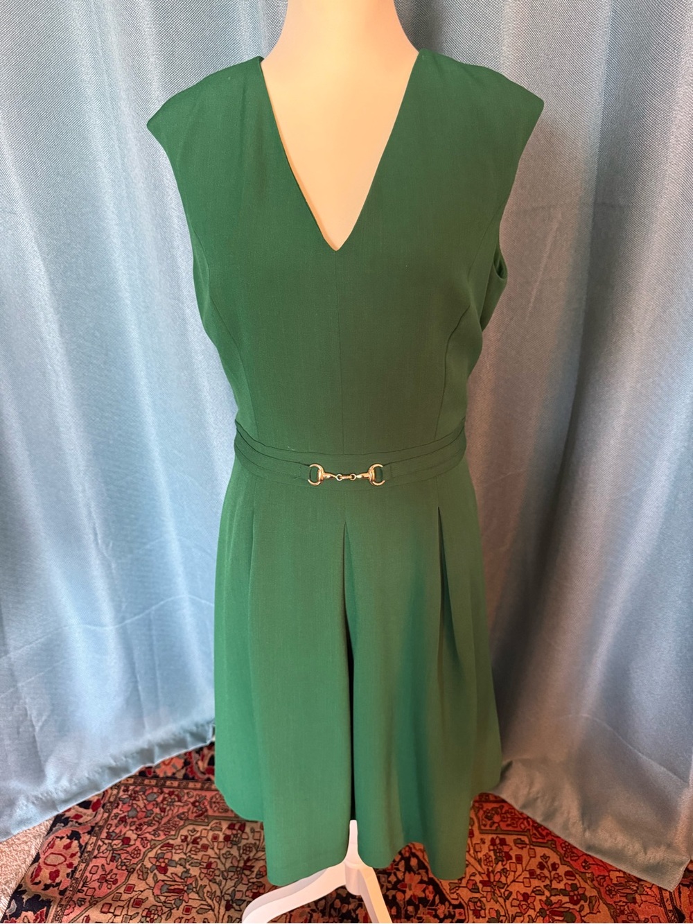 Ellen Tracy Emerald Green Sheath Dress